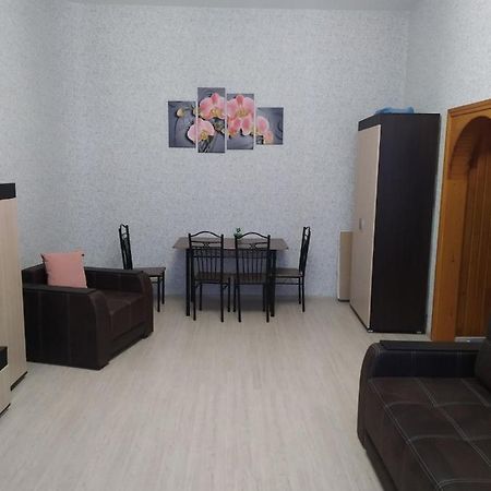 Apartment Theatre Shepkina 2 Rooms II Sumî Exterior foto